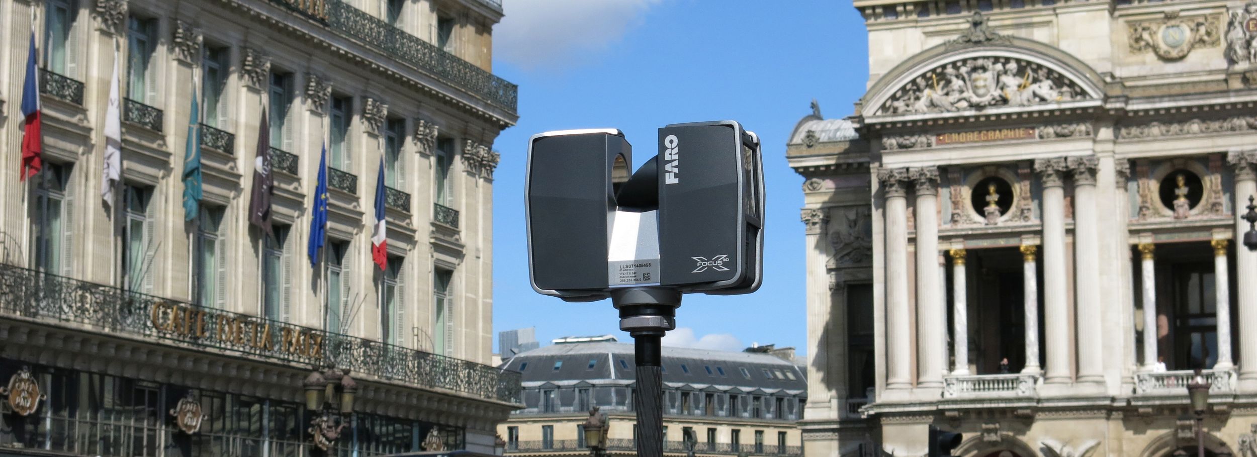 Scanner vor Ort in Paris