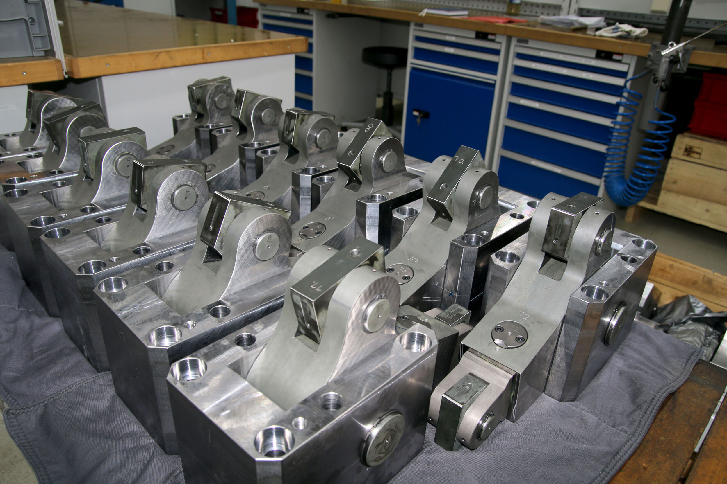 Wie neu: zwölf XXL-Spannfutter nach der Wiederaufbereitung