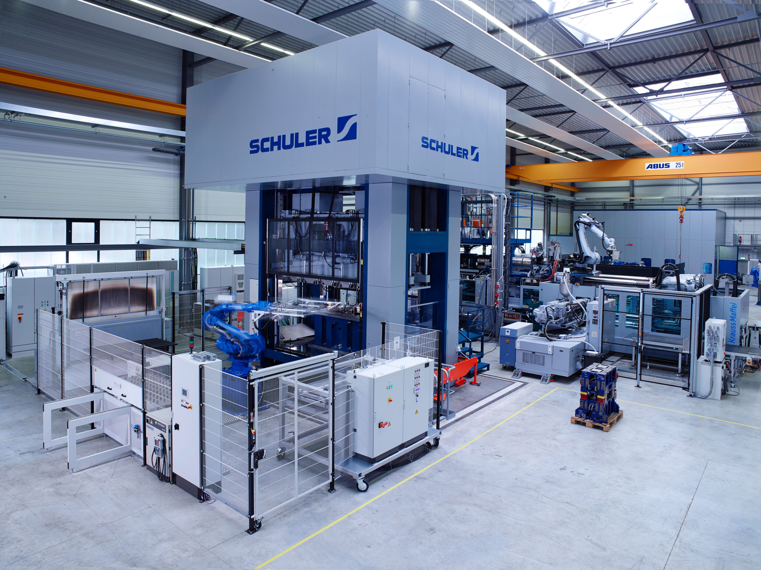 Eine der Servopressen von ACS mit einer Presskraft von 1.000t