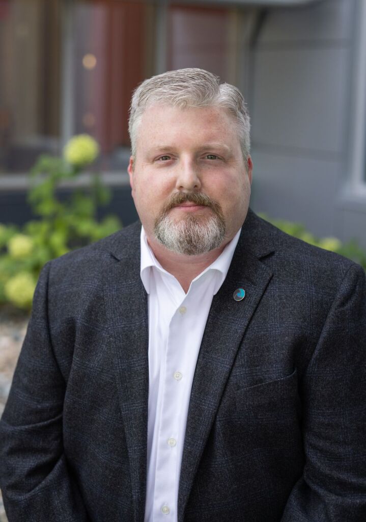  Eric J. Halvorson, Senior Marketing Technology Manager Automation & Control von DigiKey.