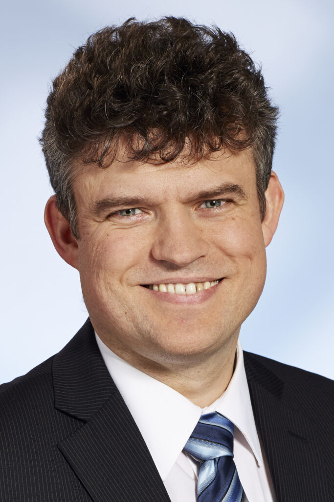"Security-by-Design ist l&auml;ngst 
Voraussetzung f&uuml;r neue Produkte."
Franz Dold 
Sick