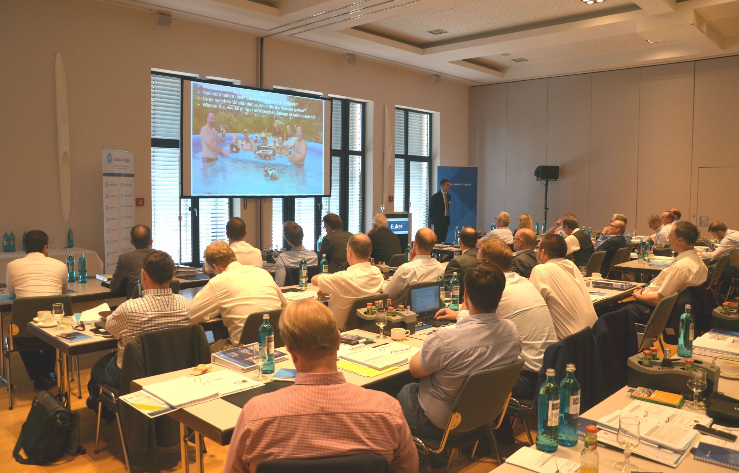 Fachkonferenz Steuerungs- und Schaltanlagenbau im Wandel