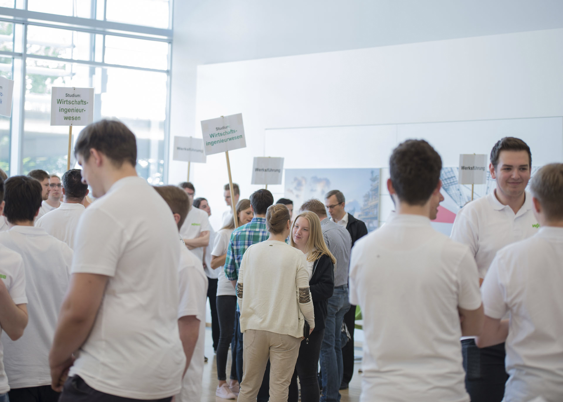 ‚Tag der Ausbildung‘ zieht wieder mehrere hundert Besucher bei Wago an