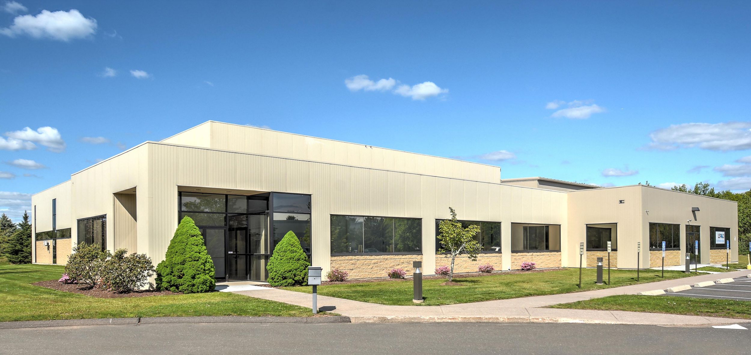 Leipold Gruppe weiht neue Produktionshalle am US-Standort ein