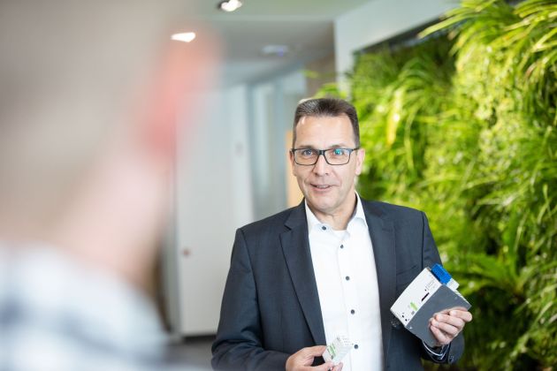 Bild 1 | Klaus Böhmer: "Der Betreiber kann direkt mit der Wago Stromversorgung Pro 2 kommunizieren und dadurch z.B. Lastzustände übertragen lassen."