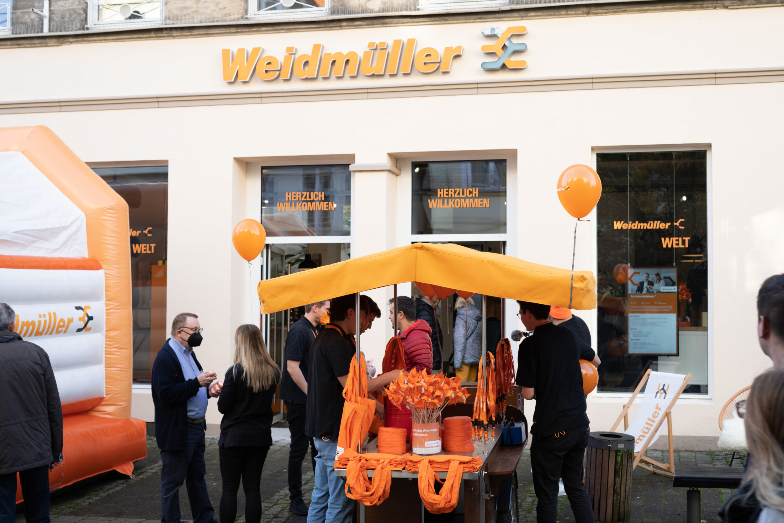 Weidmüller Welt in Detmold eröffnet