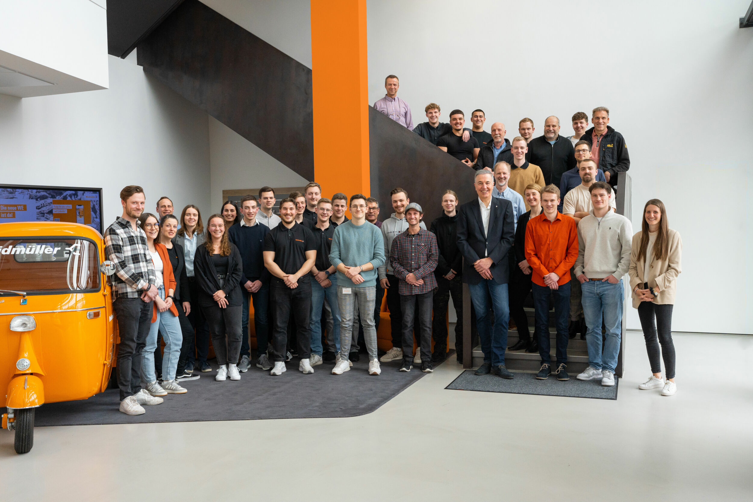 Weidmüller überreicht Zeugnisse