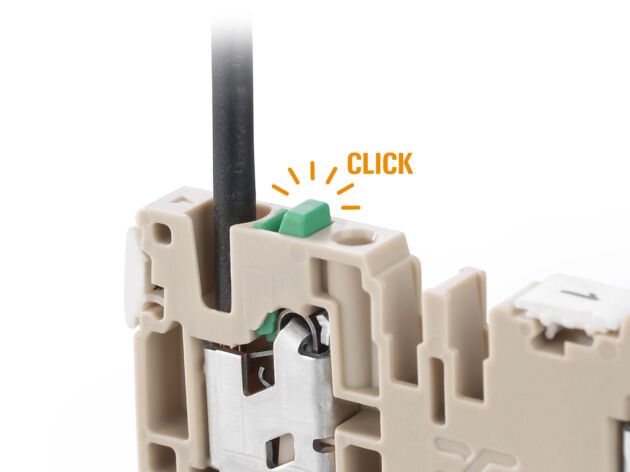 Bild 1 | Mit einem deutlichen 'Klick' wird der Leiter in der Klemmstelle kontaktiert, zusätzlich wird die ausgelöste Klemmstelle optisch über eine Erhöhung des Pushers signalisiert.