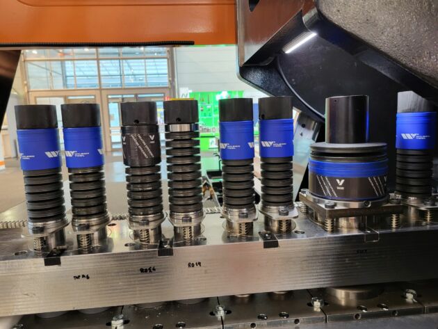 Bild 2 | Ein flexibles Werkzeugmagazin sorgt für eine große Anpassungsfähigkeit für den Einsatz beim Kunden.