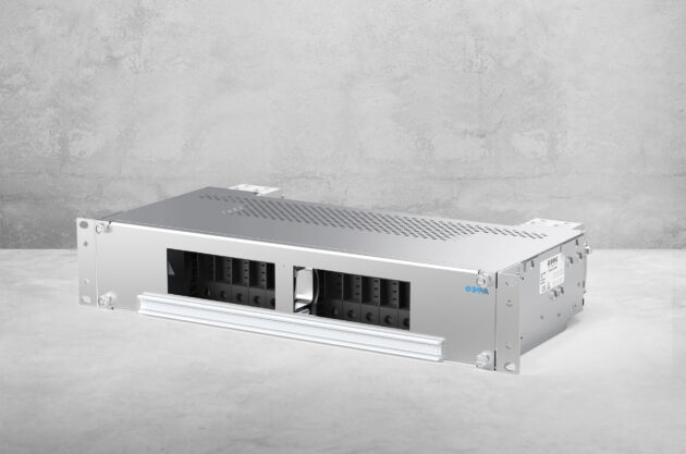 High Power-D-Box MRU:
Effiziente Stromverteilung mit integrierter Messtechnik und Überstromschutz.