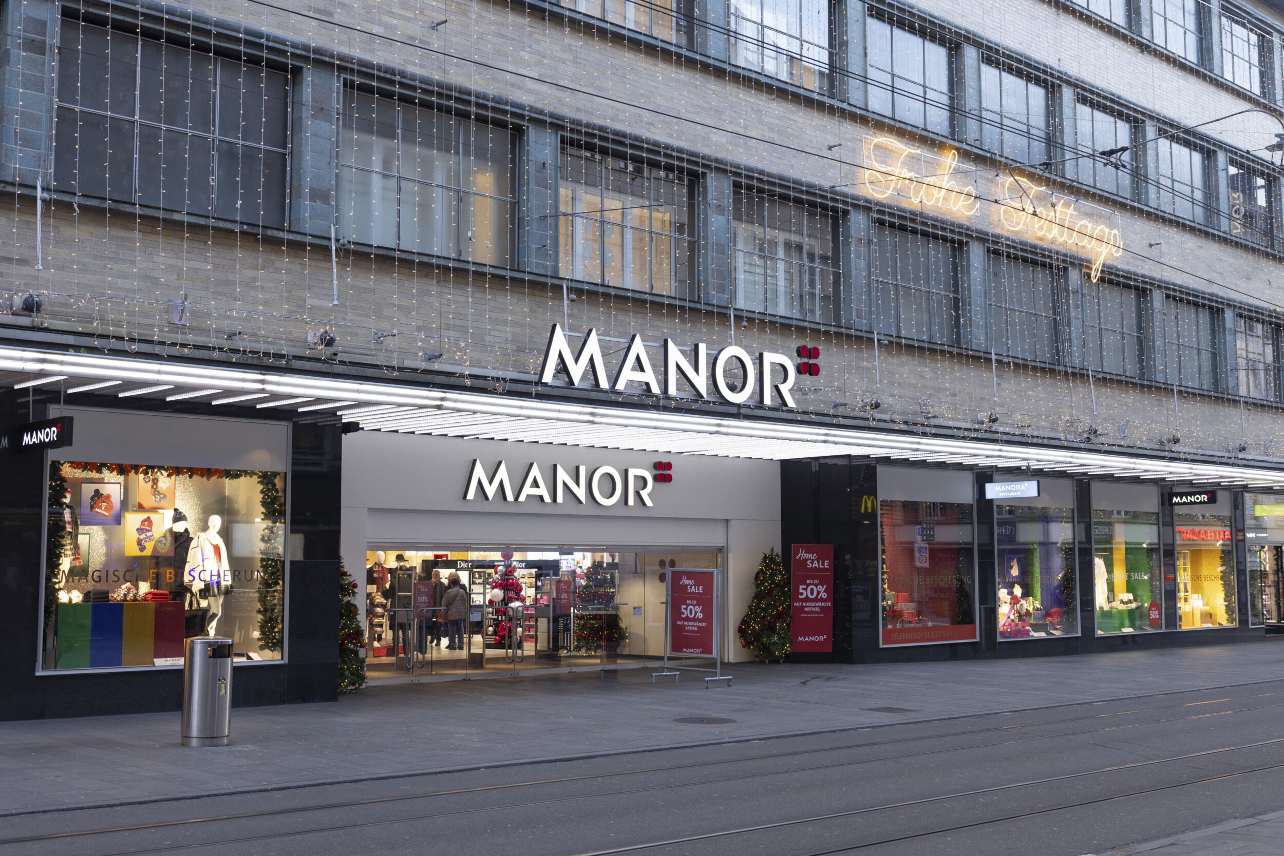 Bild 1 | Das Manor-Warenhaus in der Schweiz