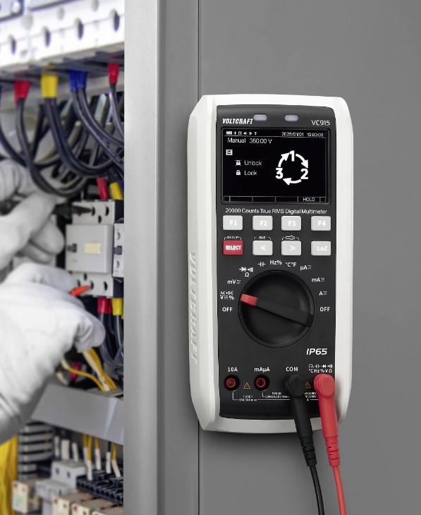 Multimeter mit transflektivem Display