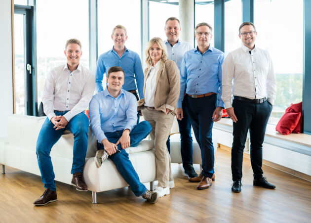 Vor-Ort-Pr&auml;senz: das Team von Beckhoff in Deggendorf