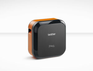 Bild 1 | Der P-touch Cube Pro PT-E720BT eignet sich aufgrund seiner kompakten Maße für eine Vielzahl von Anwendungen.