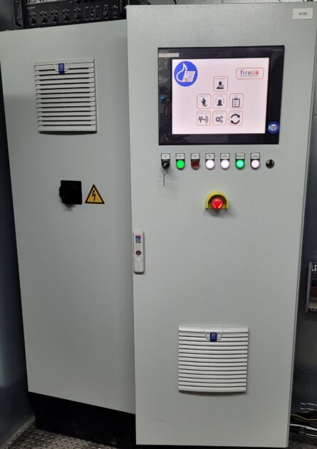 Bild 4 | Schaltschrank mit
Mitsubishi Electric Got2000 HIMI.