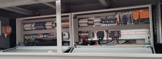 Das Steuerungssystem Melsec System-Q
SPS verwaltet alle Simulator Funktionen.