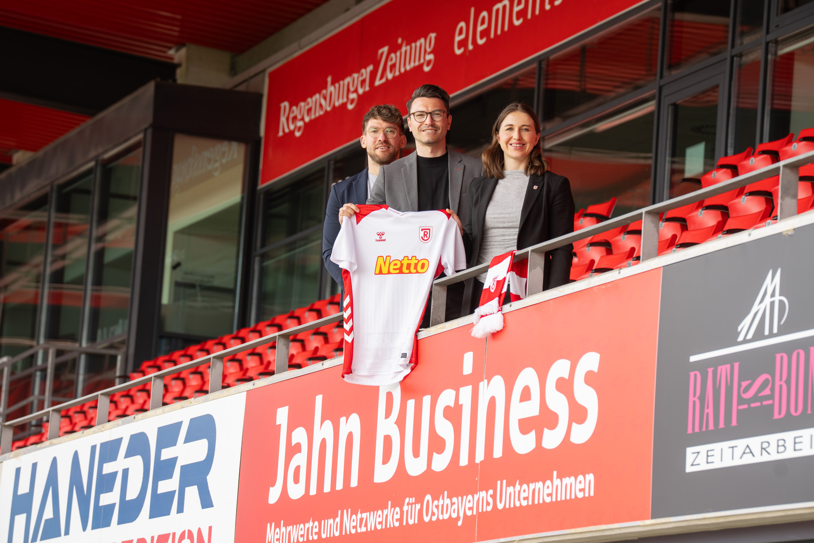 Alphatec Schaltschranksysteme GmbH verlaengert Jahn Klassik Partnerschaft 2