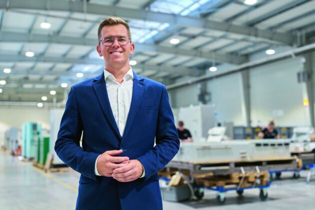 Lukasz Kowalski: "Durch die tiefe Integration der Eplan- und Rittal-Systeme können wir schneller, präziser und effizienter fertigen."