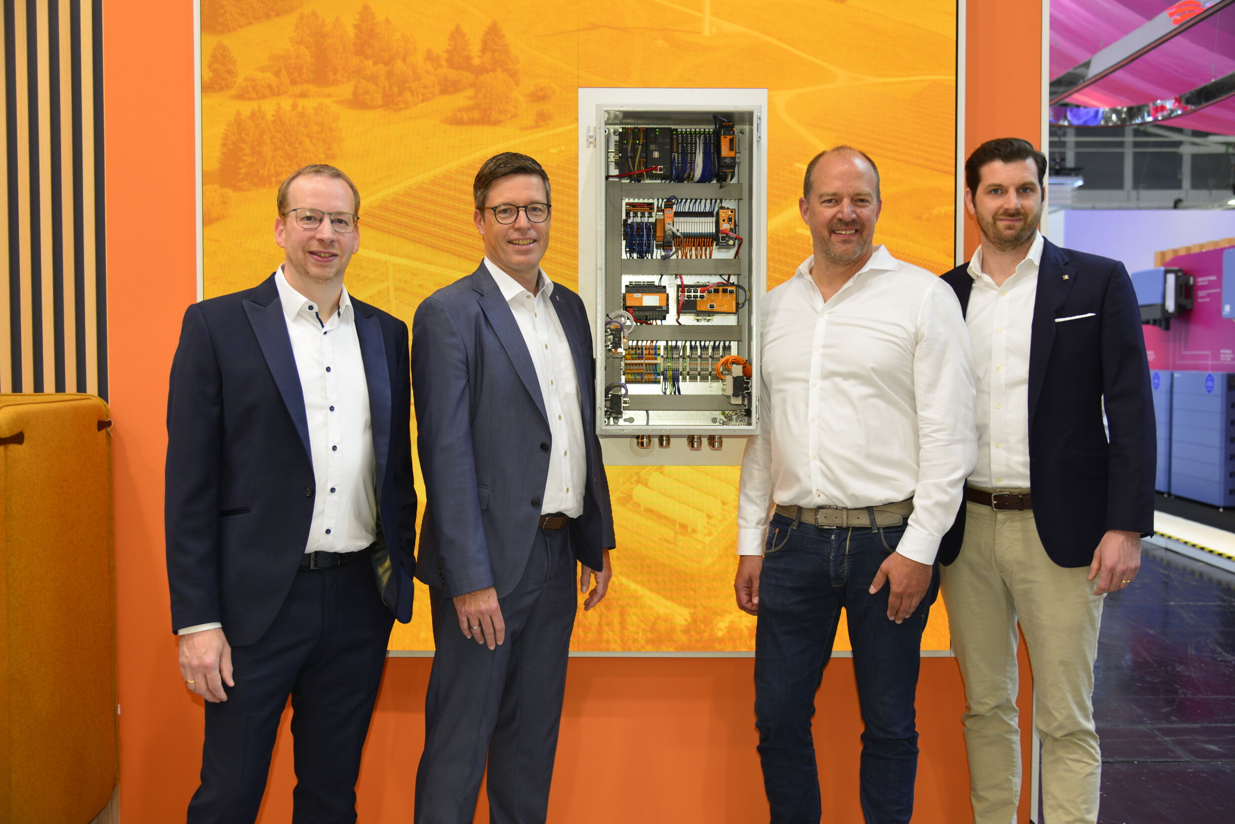 Weidmueller energielenker Gruppenfoto