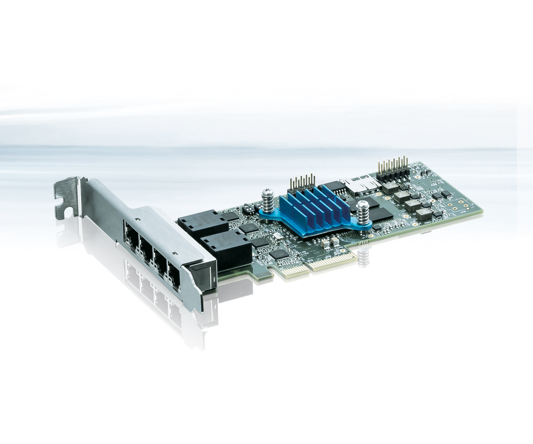 Kontron stellt Evaluations-Unit einer neuen TSN-Netzwerkkarte vor
