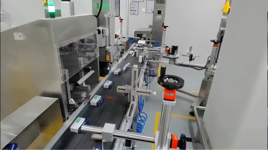  Da die Qualit&auml;tskontrolle auf einem F&ouml;rderband erfolgt, muss die Machine-Vision-Kontrolle mit hoher Geschwindigkeit erfolgen.