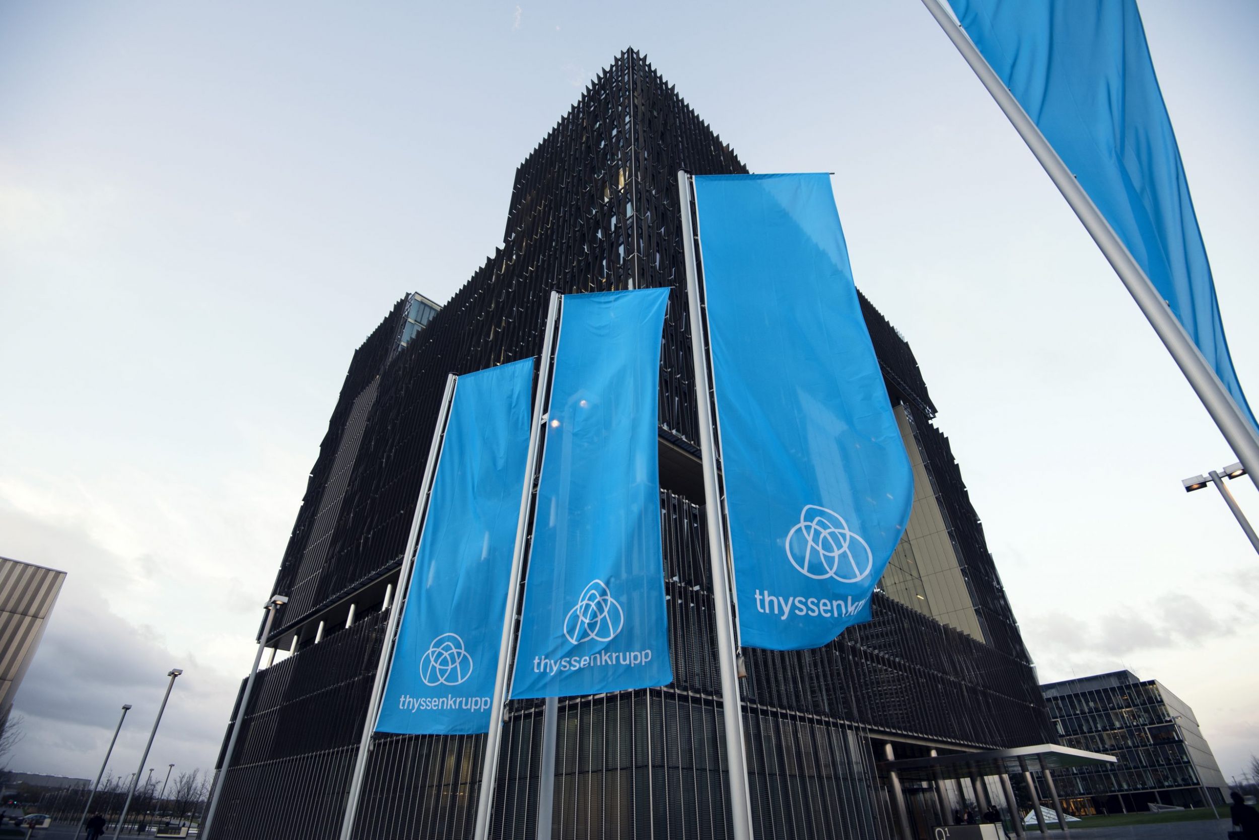 Thyssenkrupp: Corona-bedingt deutlich unter Vorjahr