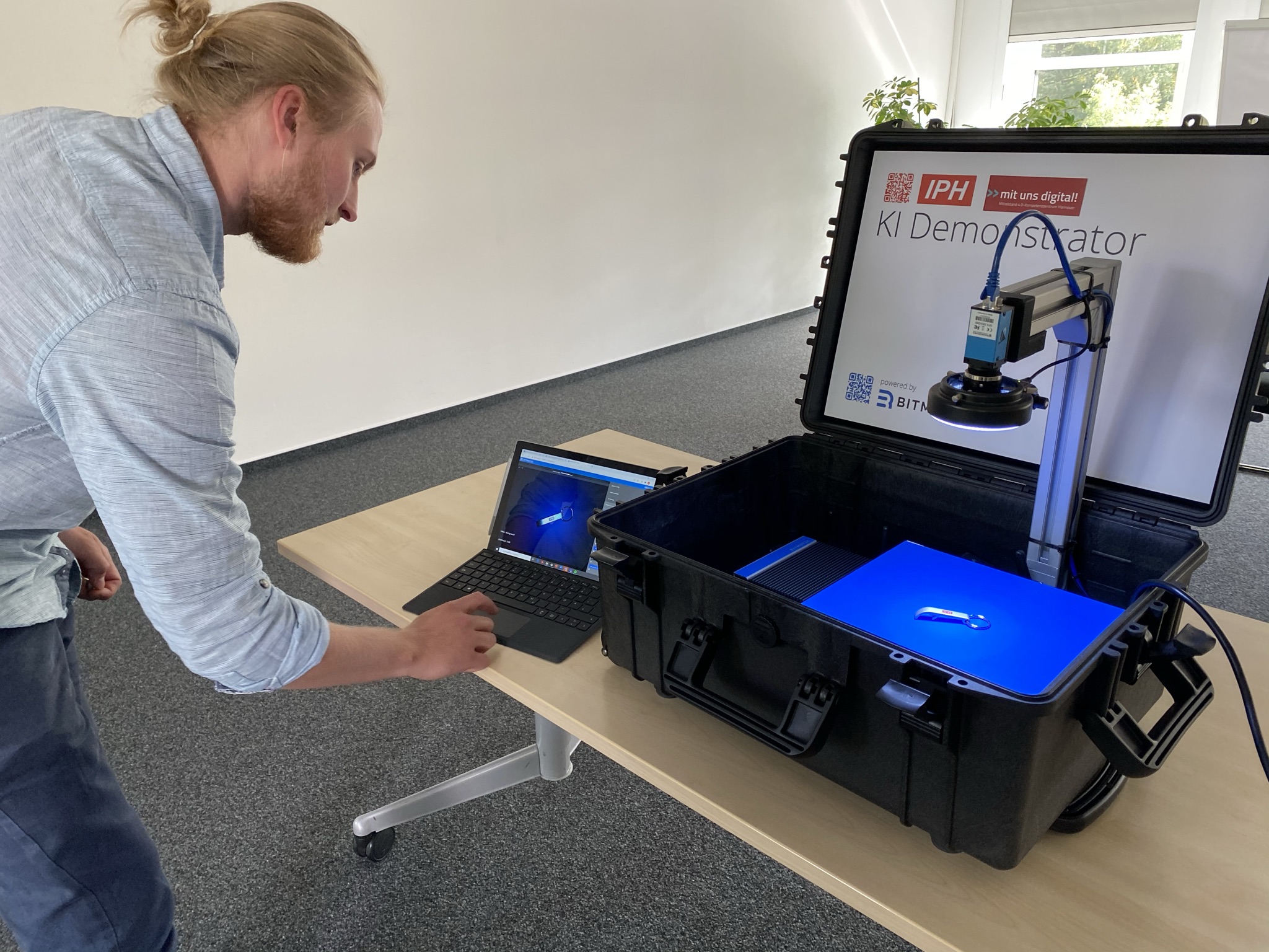 Produkte, Anlagen und Umgebung analysiert