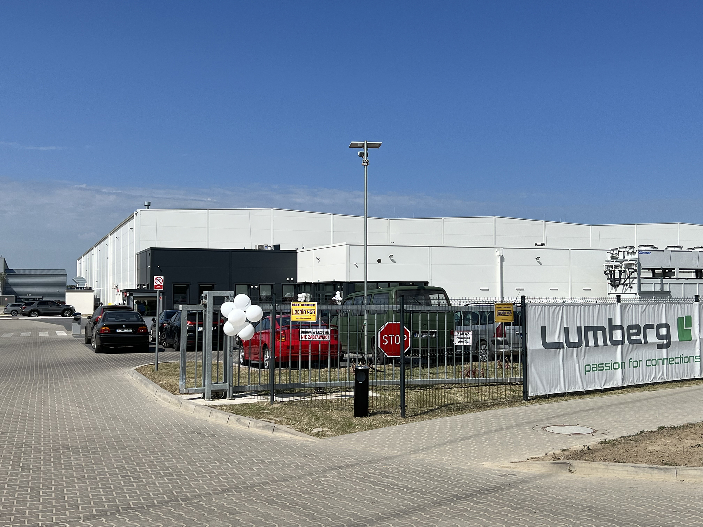 Lumberg weiht neues Werk in Polen ein