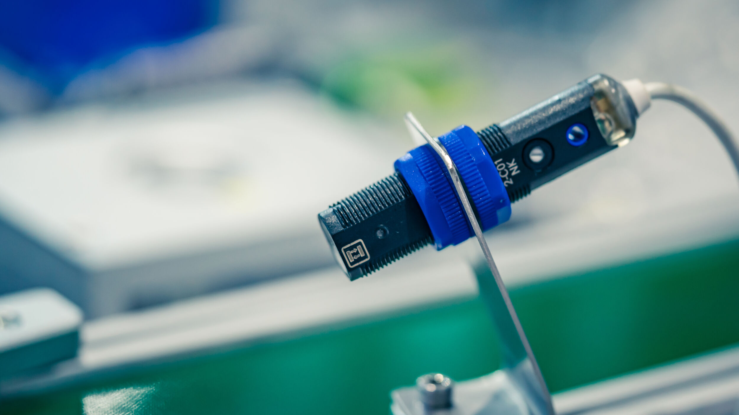 Wenn der Sensor anschlägt, alarmiert die Software