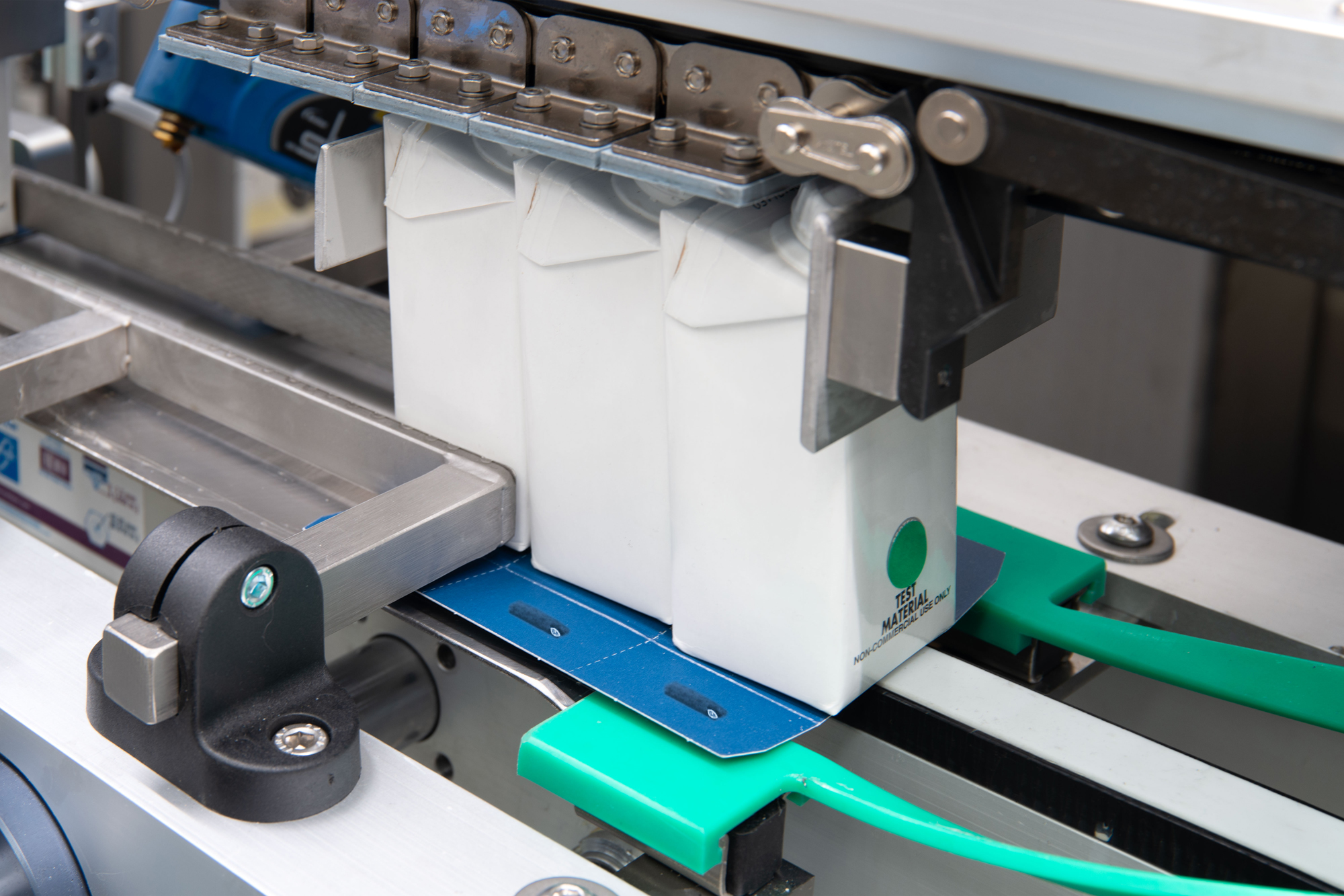 Tray-Verpackungsmaschine für Multipacks