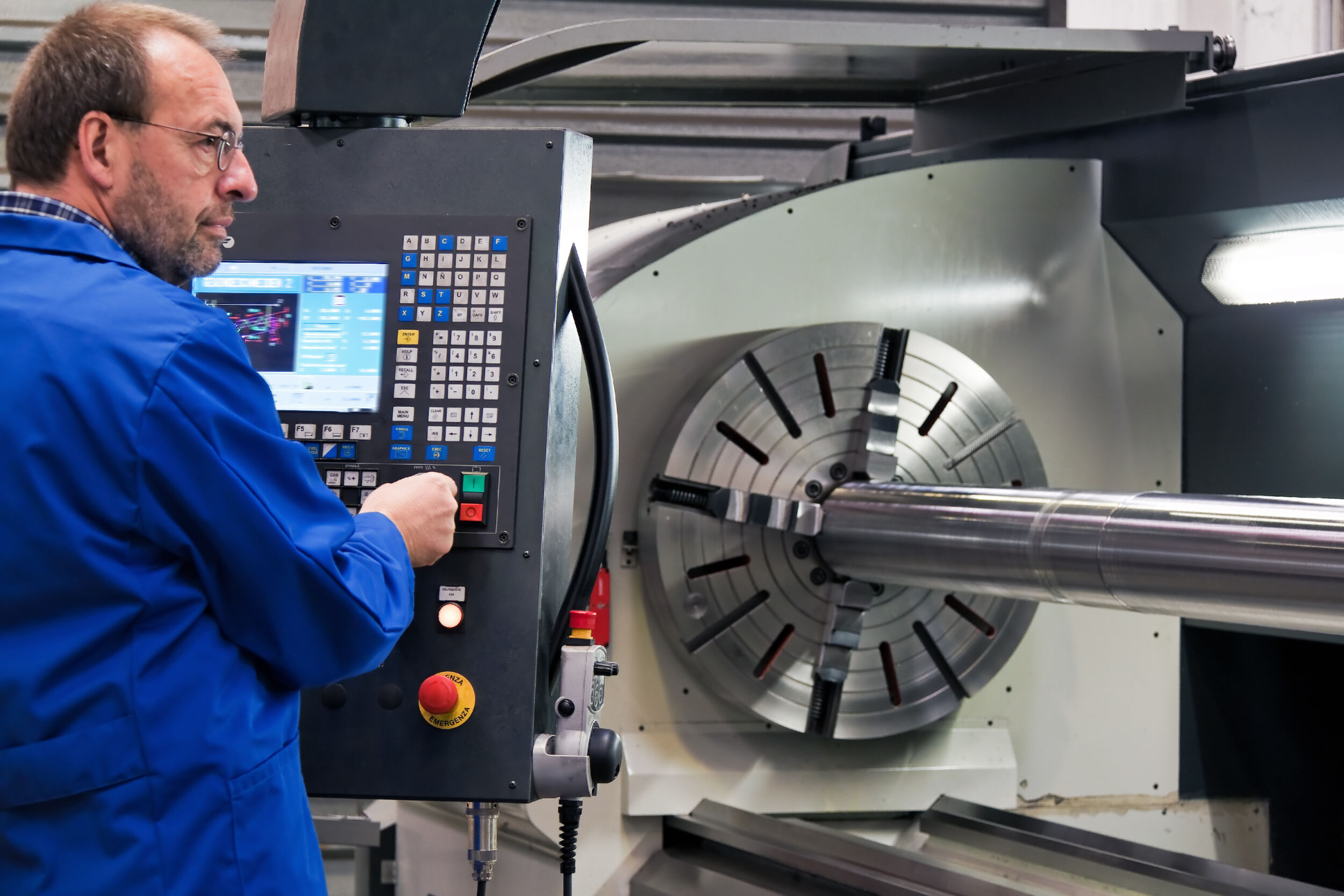 Gieni AI identifiziert neue Kundengruppen für CNC-Betriebe