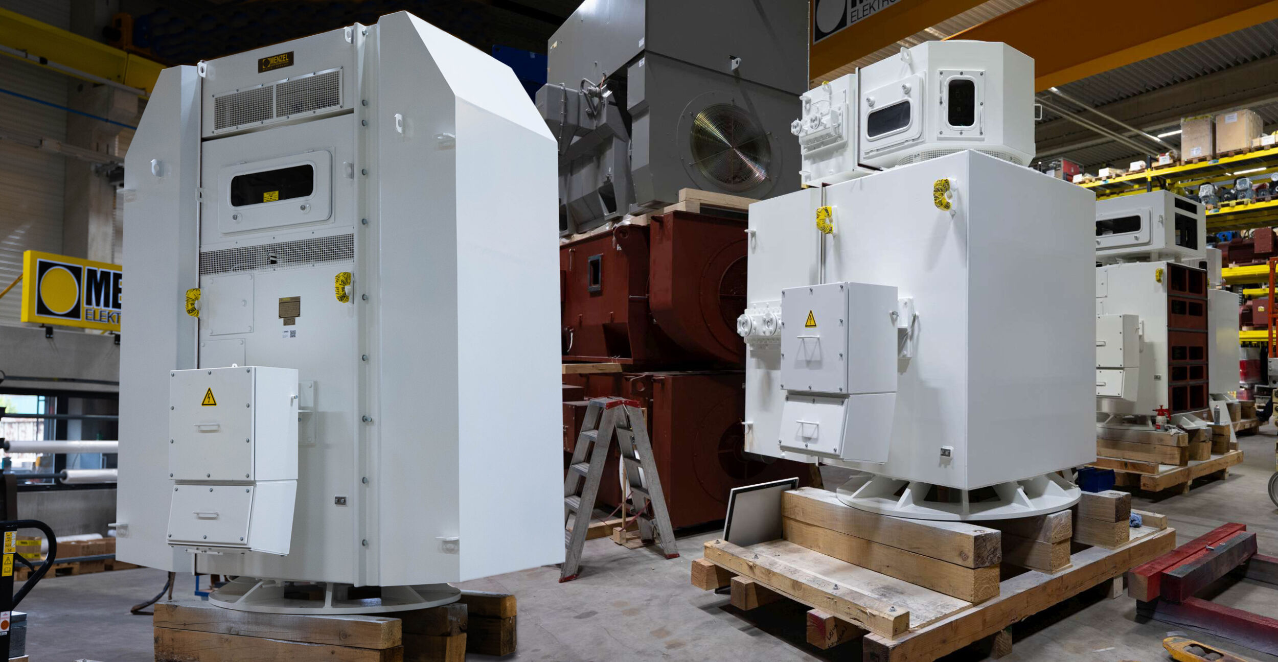 Menzel Elektromotoren fertigt maßgeschneiderte große Schleifringläufermotoren individuell für die Anwendung und nach Kundenvorgaben.