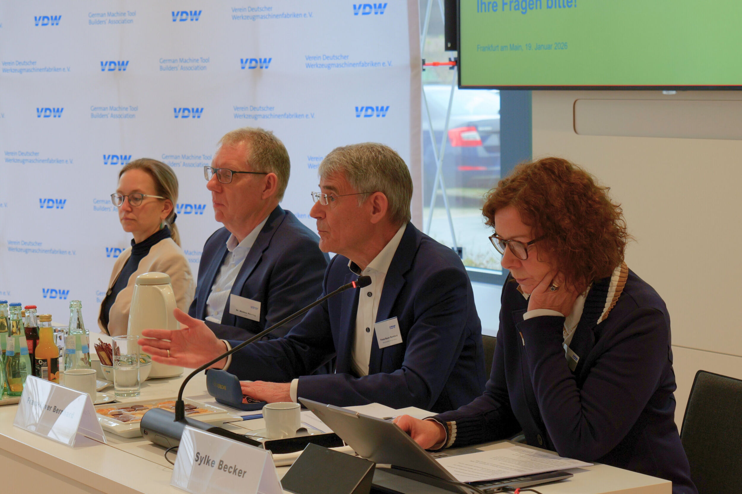 Deutsche Werkzeugmaschinenindustrie rechnet wieder mit Produktionsplus