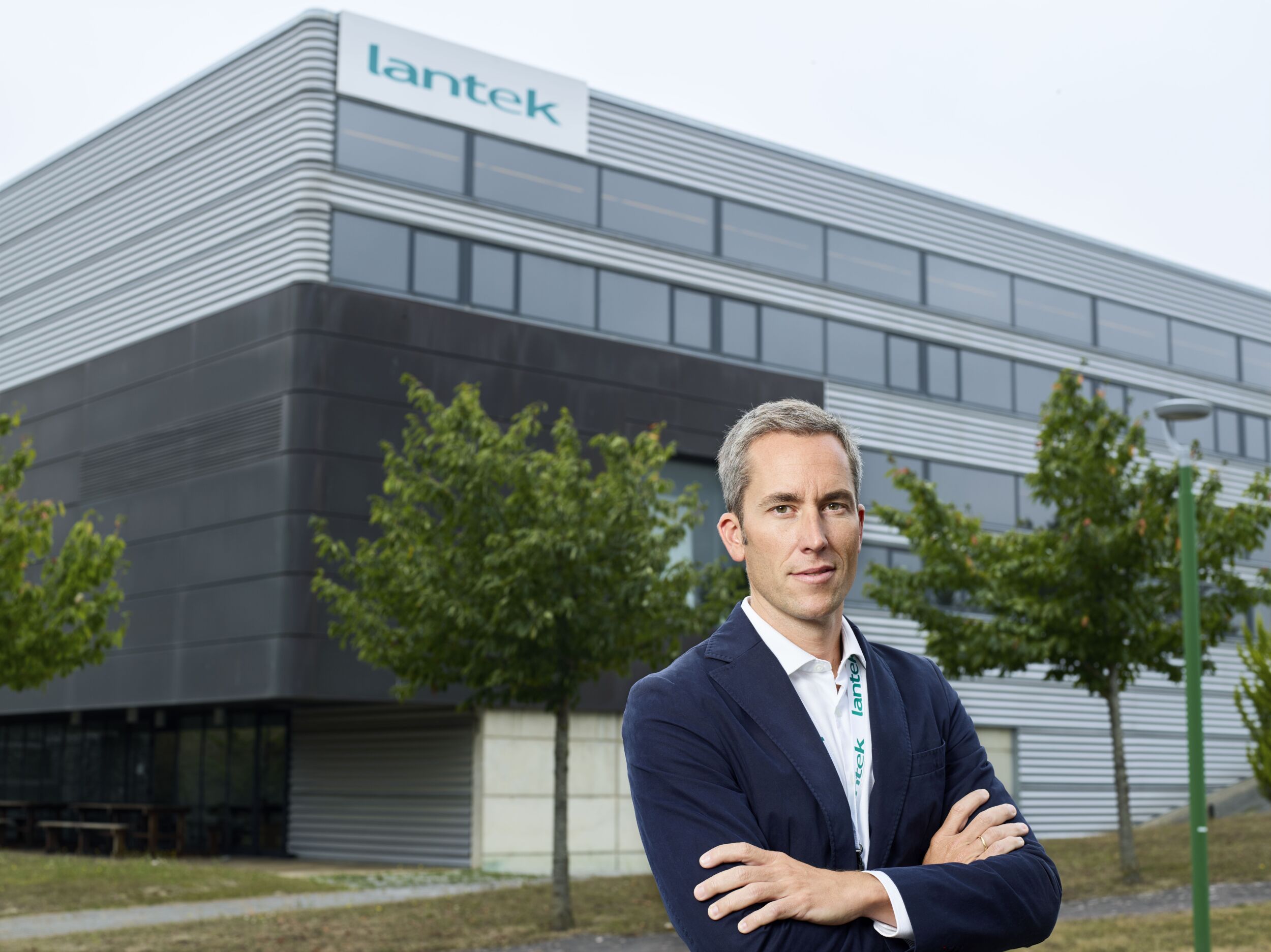 Lantek-CEO Alberto López de Biñaspre sagt: „Kanada ist ein strategischer Markt in unserer Planung für Nordamerika. Unsere Niederlassung vor Ort bringt uns näher zu unseren Kunden und lokalen Fertigern.“