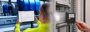 Das erweiterte AMS 6500 ATG Schutzsystem und die AMS Machine Works Software von Emerson bieten kontinuierliches Datenstreaming, erweiterte Analysefunktionen und Echtzeittransparenz.